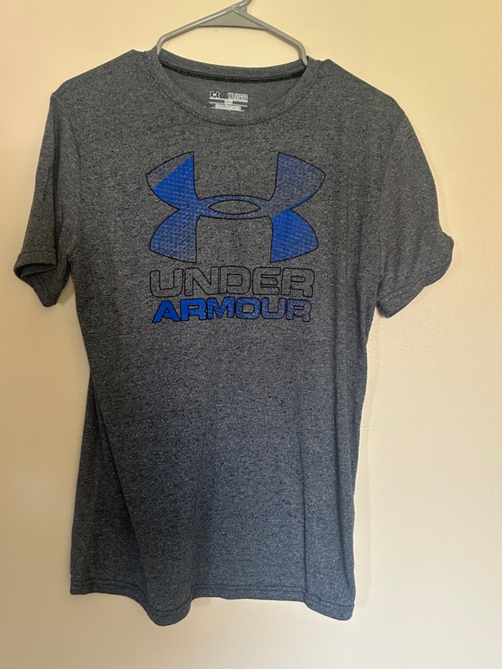Under Armour Gray Logo T-Shirt | Kids Athletic Tee | Blue Graphic | Size Xl